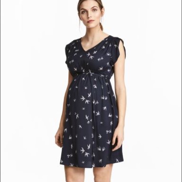 H&M Dresses & Skirts - MAMA H&M Frilled Sleeve Bird Dress